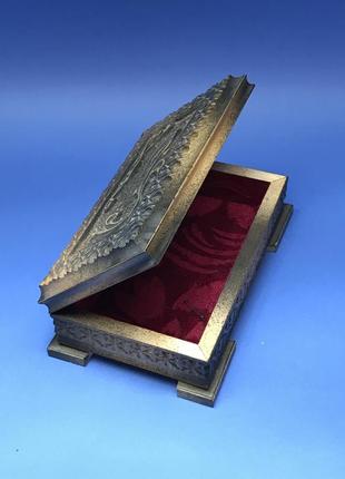 Шкатулка дерево