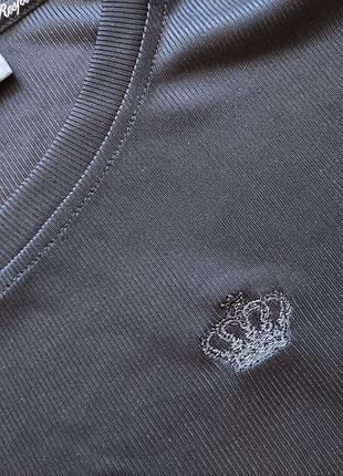 Adidas respect me жіноча футболка легесенька  с лого корона