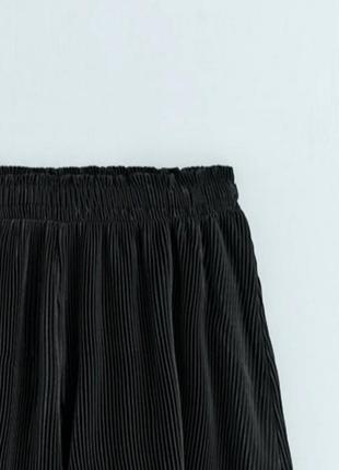 Нові плісировані шорти від zara, оригінал, чорні шортики, короткі шорти, (бірка!)3 фото