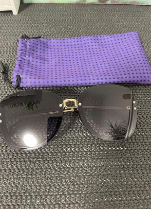 Сонячні жіночі окуляри 2022