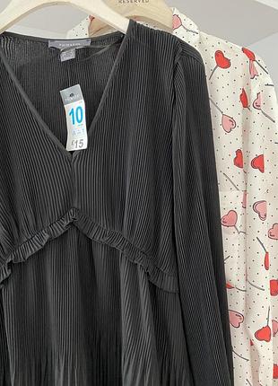 Чёрное платье плиссе primark 4