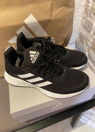 Оригінал кросівки жіночі adidas адідас.