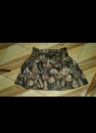 Брендова спідничка