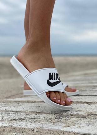 Шльопанці жіночі nike UNIVERSITY найк