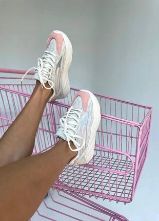 Кроссовки женские adidas yeezy boost 700 v2 "pink  cream "6 фото