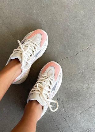 Кроссовки женские adidas yeezy boost 700 v2 "pink  cream "4 фото