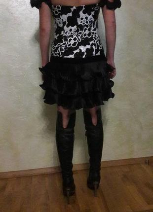 Шикарне плаття з відкритими плечиками,верх корсетиком розшите паєтками розмір s4 фото