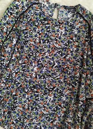 Актуальна віскозна квітчаста блуза розмір xs s від warehouse3 фото