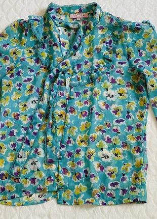 Шифонова блузка , красивой расцветки