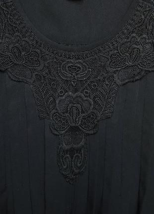 Чёрная шифоновая блуза с вышивкой и кружевом vila3 фото