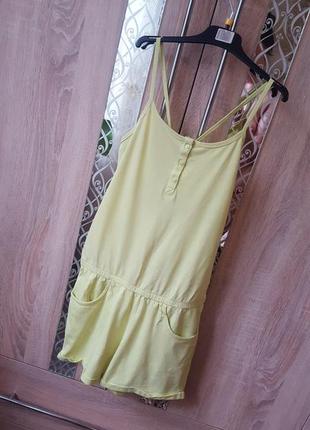 Легкий хлопковый ромпер ярко-желтый