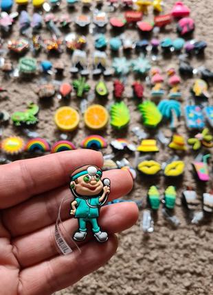 Джибитсы jibbitz для crocs крокс прикраси для крокс доктор лікар