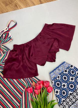 Сатиновий топ - волан кольору марсала