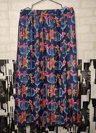 Довга, яскрава, кольорова спідниця в складочку (плісе). вінтаж