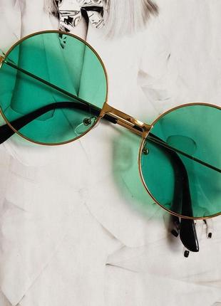 Сонцезахисні окуляри тішейди з кольоровою лінзою салатовий у золоті2 фото