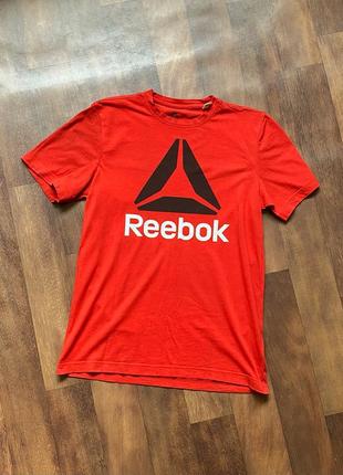 Футболка reebok оригінал червона розмір s1 фото