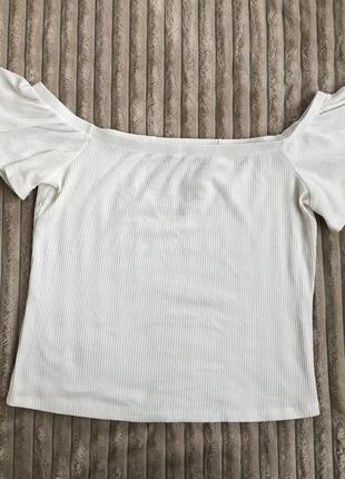 Біла футболка  mango m 38 в рубчик1 фото