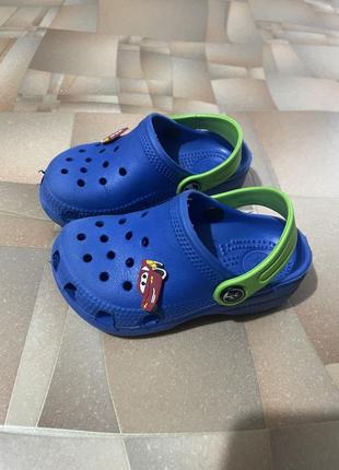 Crocs