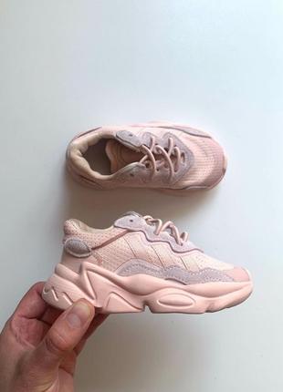 Кросівки adidas ozweego