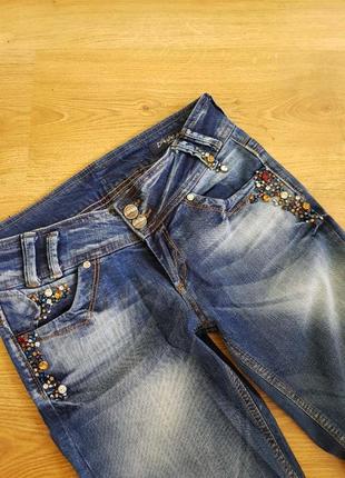Джинсы с камешками dishe