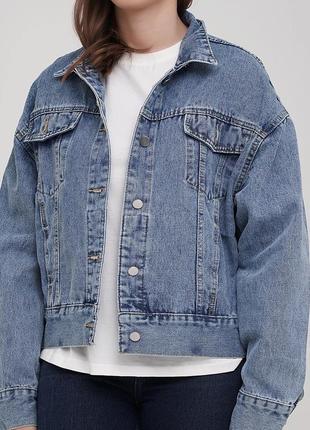 Крутезна стильна джинсова куртка від missguided3 фото