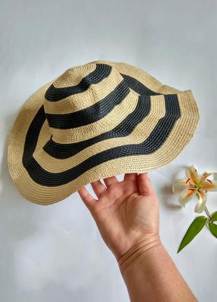 Соломеная большая пляжная шляпа из рафии sahara sands с  золотистой люрексовой нитью8 фото