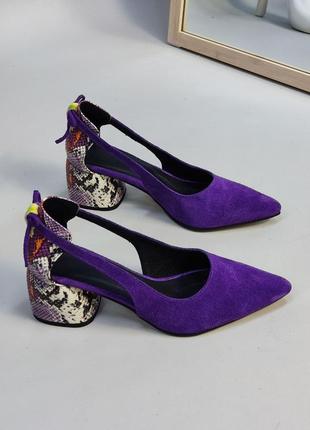 Туфлі з італійської шкіри та замші жіночі фіолетові рептилія1 фото