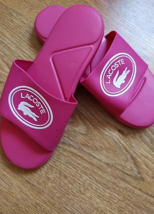 Шльопанці lacoste .