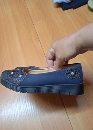 Новые комфортные туфельки для девочки 31 р.стелька 20 см2 фото