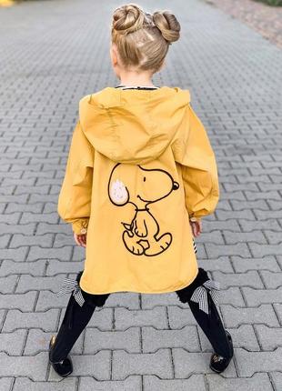 Мультяшная парка ветровка тренч с легендарным снупи snoopy peanuts zara kids.1 фото