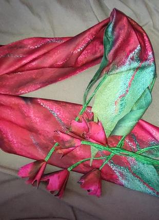 Интересный шарф тюльпаны1 фото