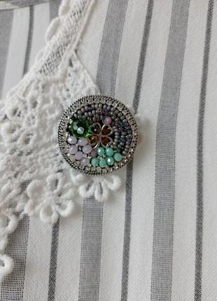 Брошь клевер из бисера 2