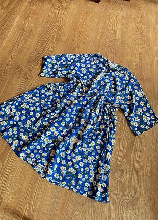 Сукня на ґудзиках zara в квітковий принт
