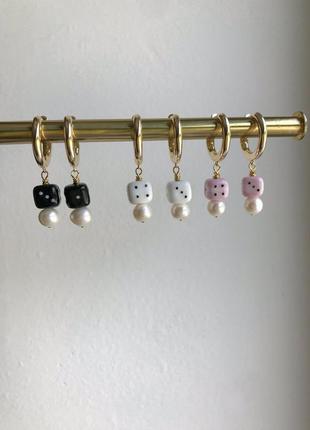 Сережки кульчики з натуральними перлинами, сережки з підвісками, сережки кільця з перлами3 фото