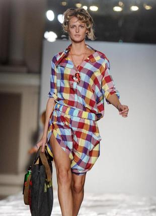 Модное платье в клетку