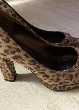 Каблуки / босоножки / туфли