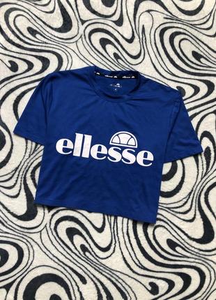 Топ ellesse