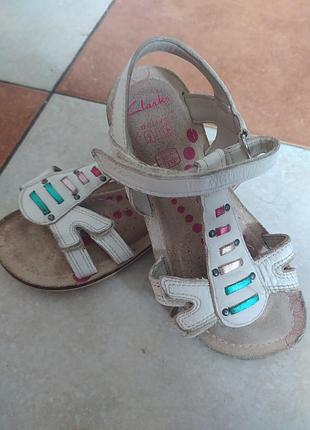 Босоножки clarks