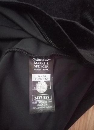 Красивая футболка,велюр marks & spencer4 фото