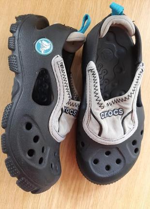 Шльопанці crocs