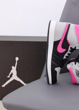 Женские кроссовки nike air jordan 1 mid grey pink 36-37-38-39-40-412 фото