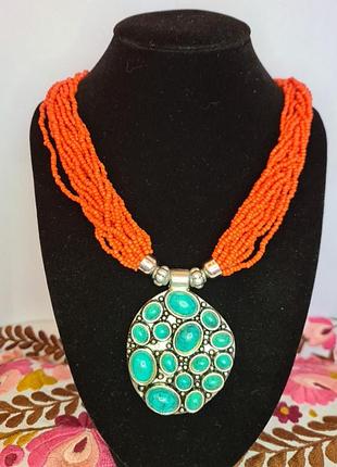 Кольє зі вставками під бірюзу