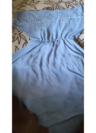 Платье шёлковое с вышивкой