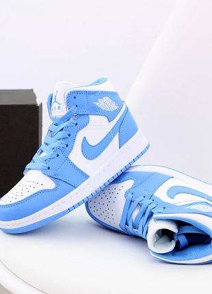 Жіночі кросівки Der Air Jordan 1 High OG Bloodline kommt für Männer und Frauen um 11 Uhr bei Nike mid how back 36-37-38-39-40