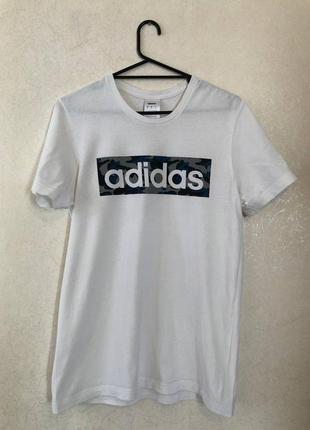 Футболка adidas