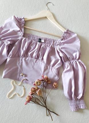 Блуза лилового цвета с вырезом каре h&m