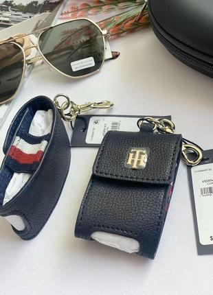 Кейс,чехол для навушникiв apple airpods tommy hilfiger4 фото