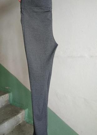Р 12 / 46-48 актуальные базовые серые штаны брюки стрейчевые трикотаж atmosphere4 фото