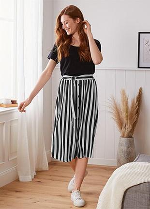 Тканин спідниця в смужку tchibo німеччина , розмір наш 46-48 40/42 євро