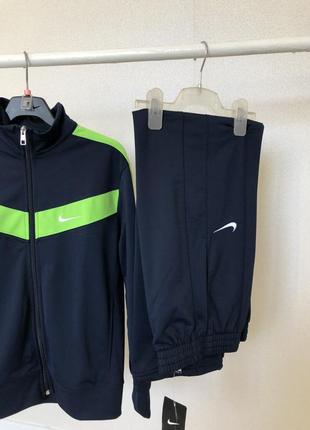 Костюм чоловічий новий nike оригінал1 фото